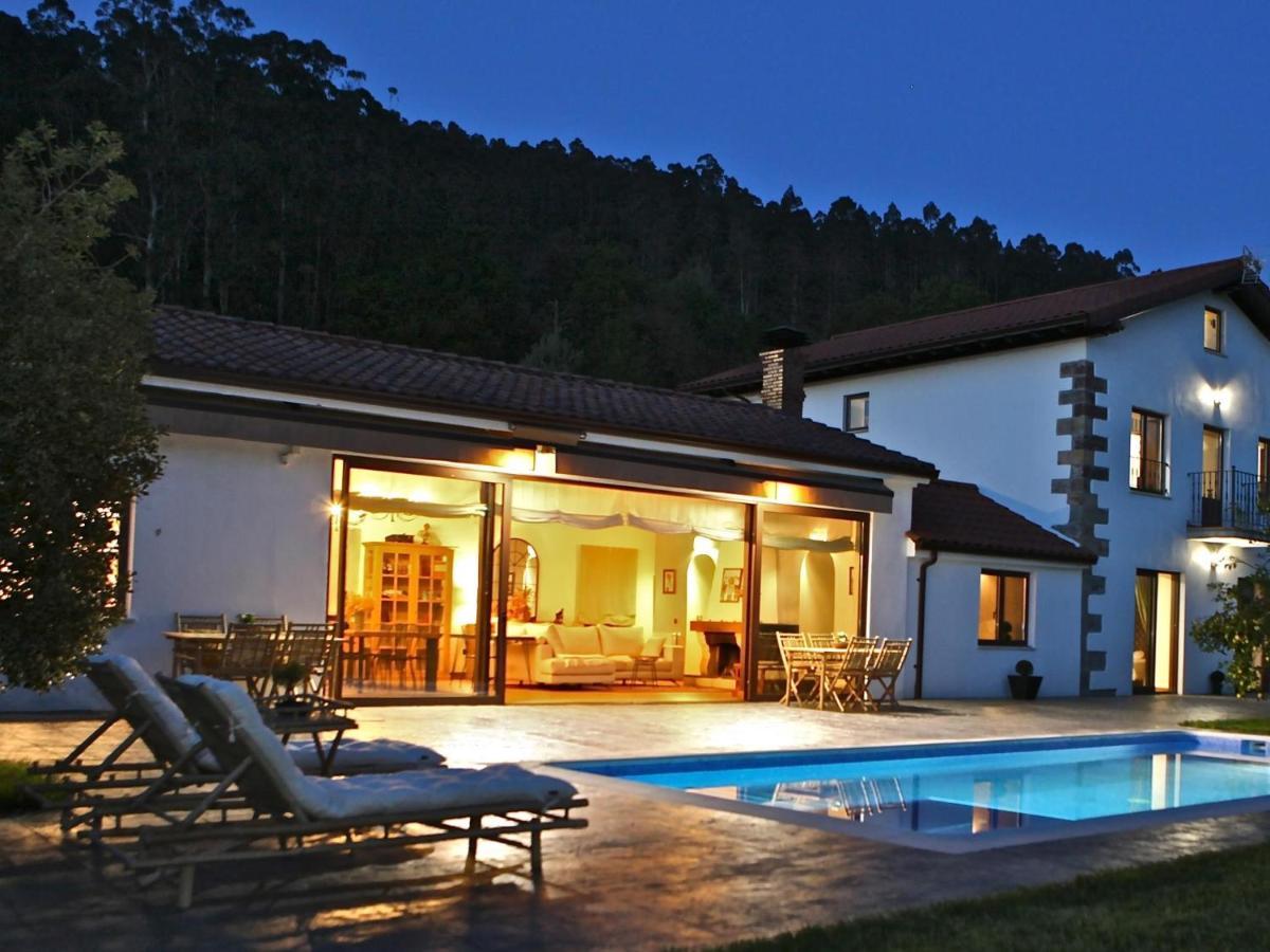 Impresionante Villa Entre Mar Y Montana La Cavada ภายนอก รูปภาพ